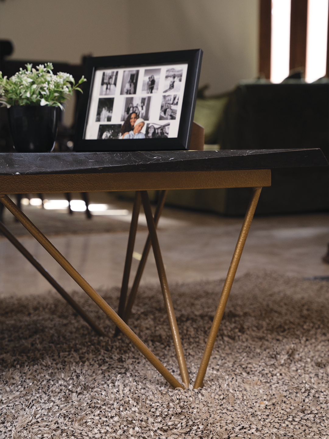 Diamond Table