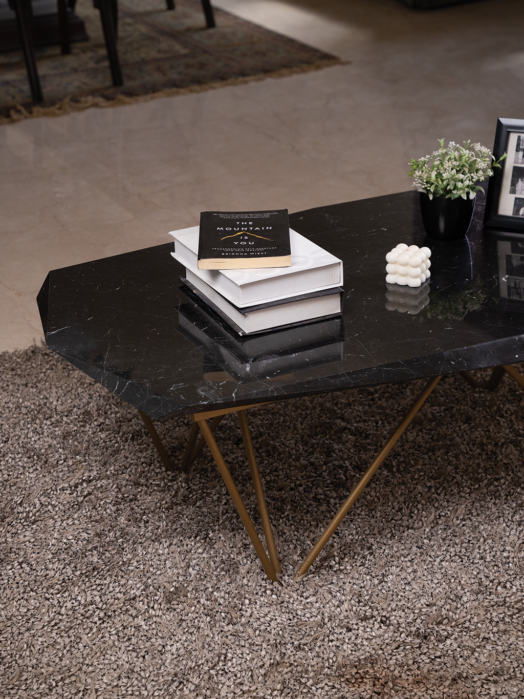 Diamond Table