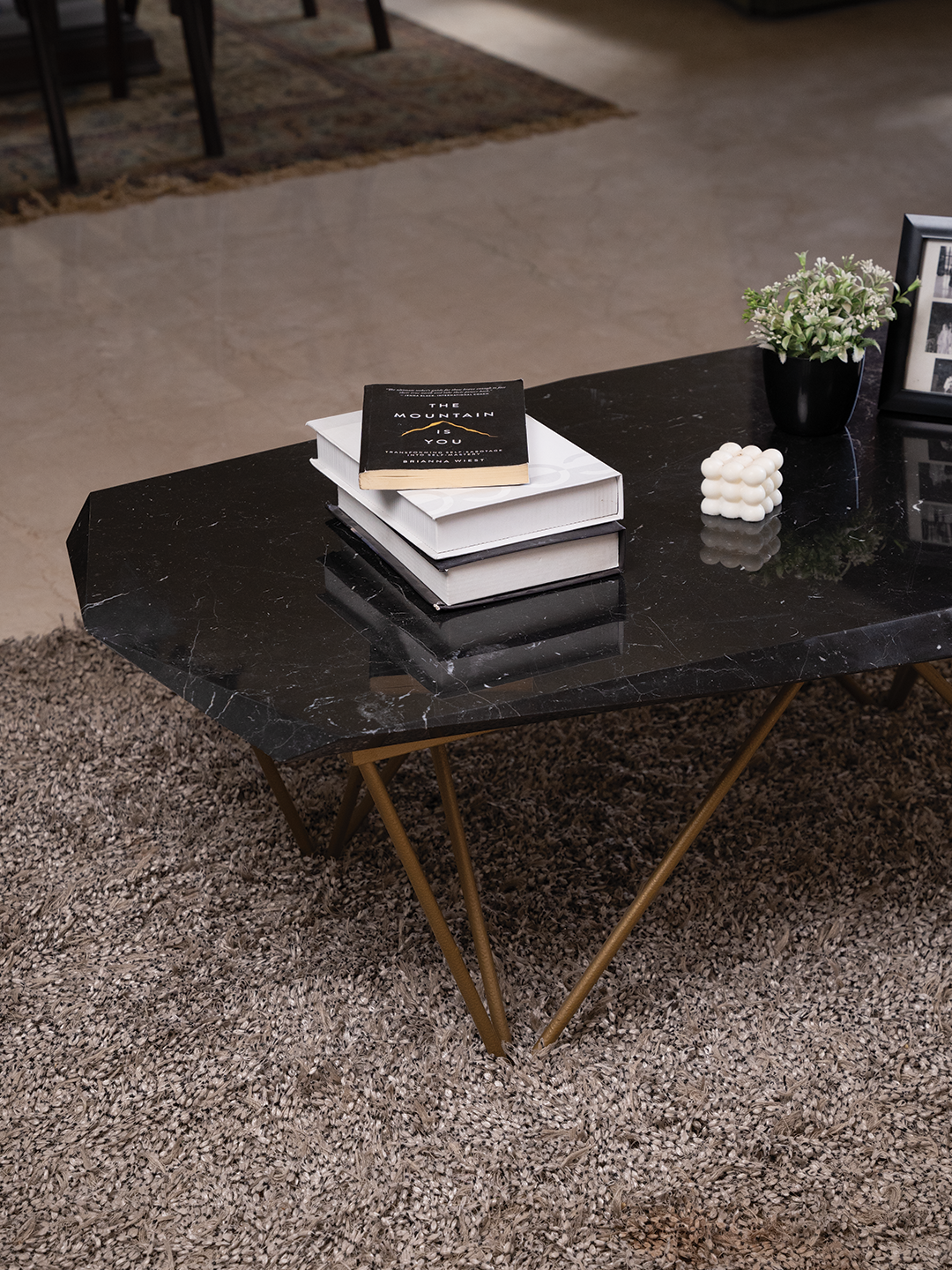 Diamond Table