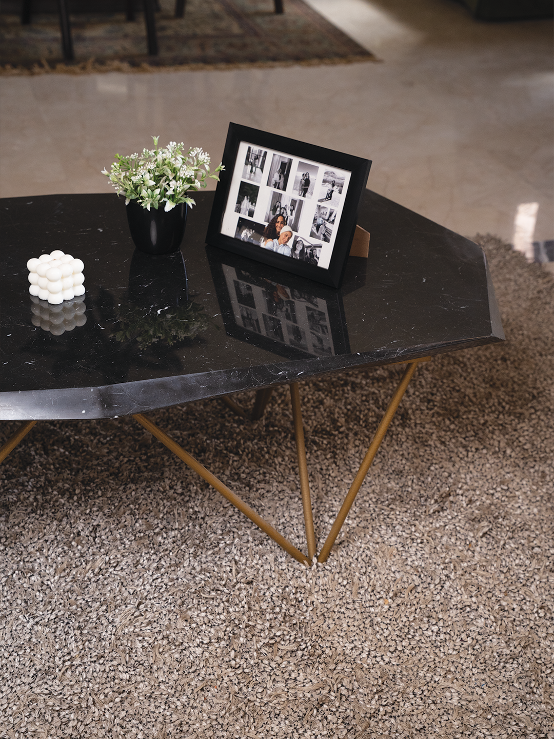 Diamond Table