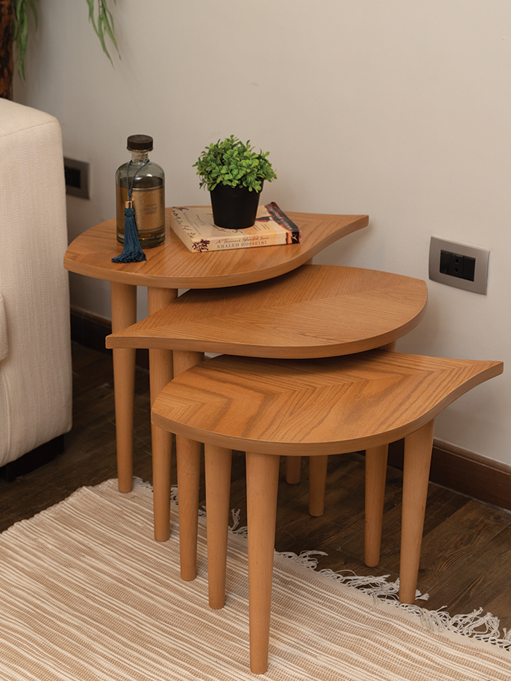 Leaf Table Set