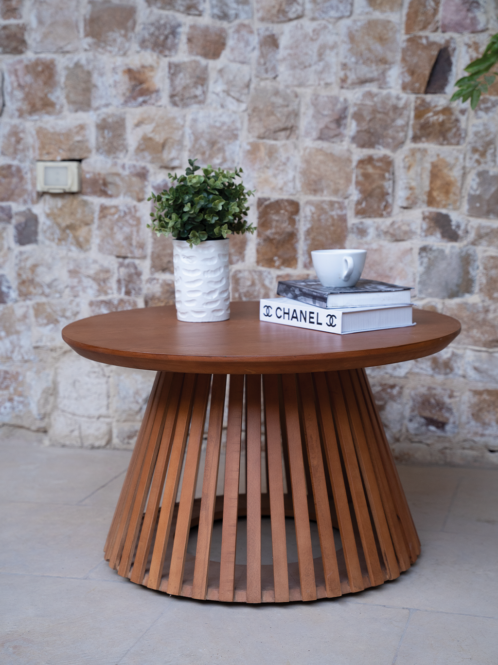 Hallo Table