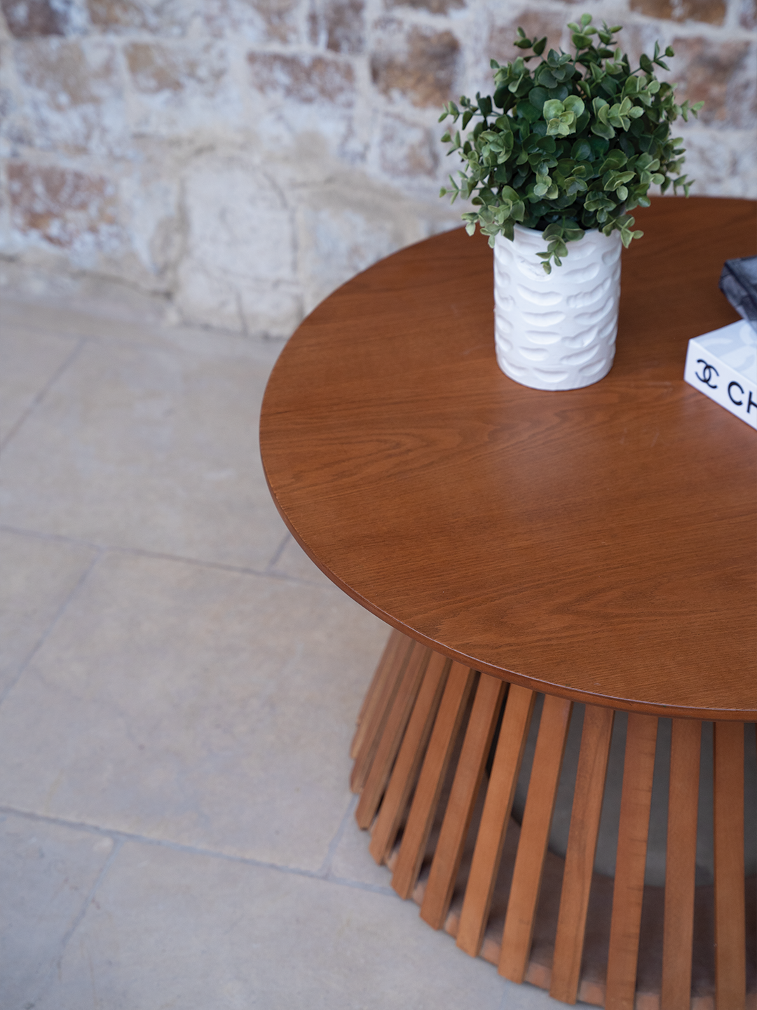 Hallo Table